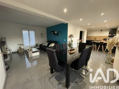 House in Chambly (60230)