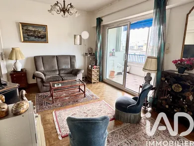 Apartment in Toulon (83000)
