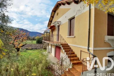 Village house at Montbrun-les-Bains (26570)