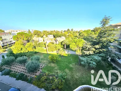Apartment in Saint-Raphaël (83700)