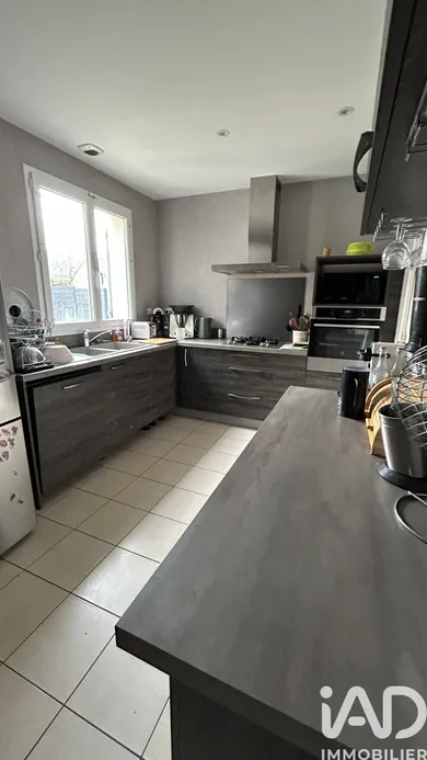 House in Azay-sur-Cher (37270)