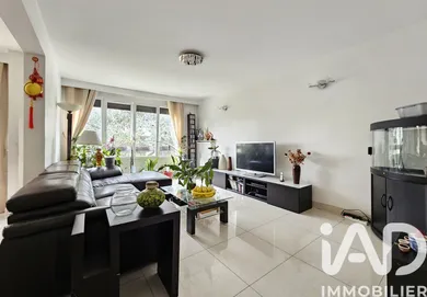 Apartment at Villemomble (93250)