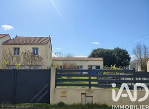 House at Basse-Goulaine (44115)