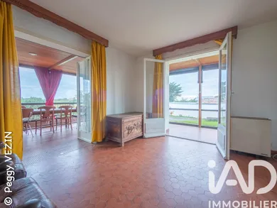 House at L'Houmeau (17137)