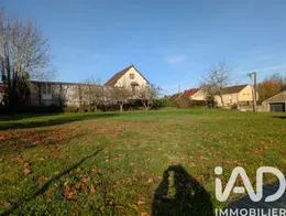 Land in Sainte-Sabine-sur-Longève (72380)