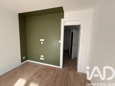 Apartment in La Rochelle (17000)