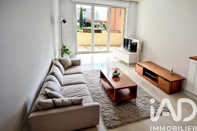 Appartement à Saint-Laurent-du-Var (06700)