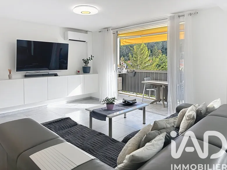 Appartement 4 pièces 90 m² · à Carnoux-en-Provence · 90 m² · 359 000 €