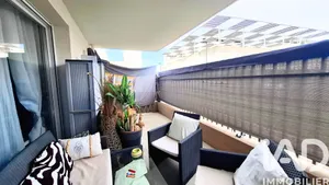 Apartment at Morières-lès-Avignon (84310)