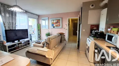 Apartment in Morières-lès-Avignon (84310)