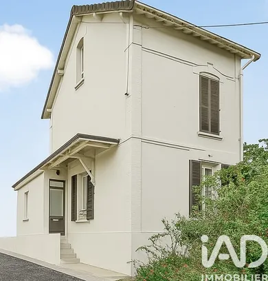 Maison traditionnelle à Argenteuil (95100)