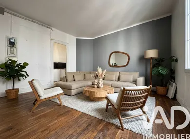 Apartment in Paris (75014)