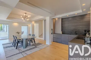 Maison à Villefranche-sur-Mer (06230)