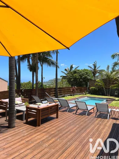 Domain in Saint-Joseph (97480)