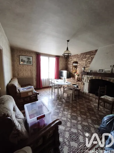 Maison traditionnelle à Baye (51270)