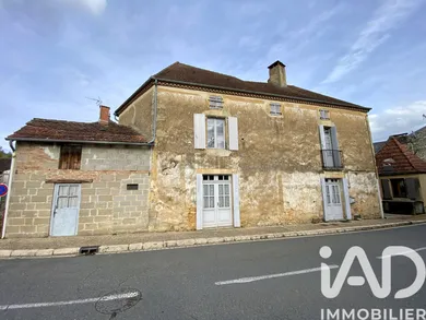 Maison de village à Saint-Martial-de-Nabirat (24250)