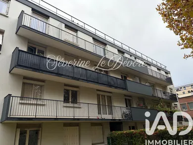 Apartment in Bondy (93140)