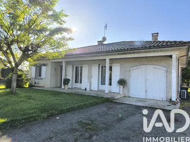 Traditional house in Port-Sainte-Foy-et-Ponchapt (33220)