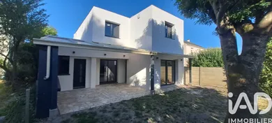 Maison à Sainte-Geneviève-des-Bois (91700)