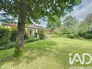 House at Saint-Rémy-l'Honoré (78690)