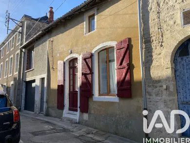 Maison de ville à Saint-Maixent-l'École (79400)