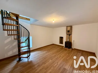 Duplex à Coutances (50200)