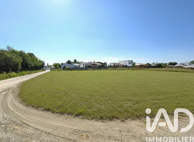 Terrain à bâtir à Saint-Laurent-de-la-Prée (17450)