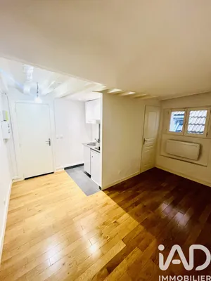 Studio at Paris (75003)