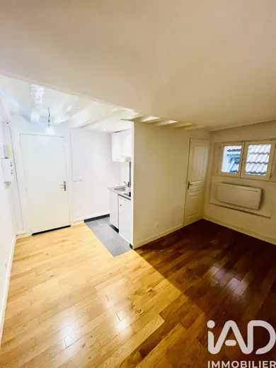 Studio in Paris (75003)