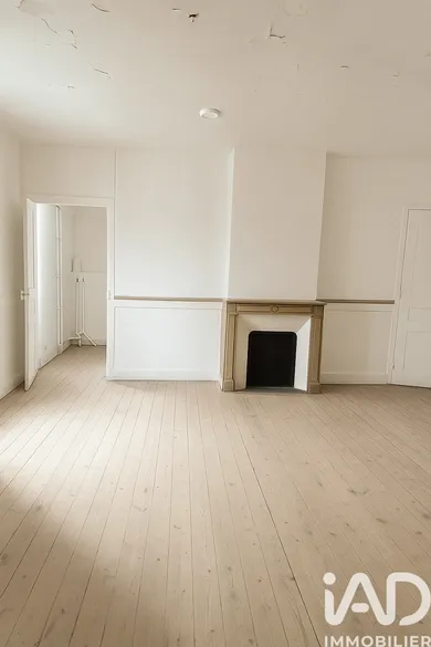 Apartment in Coutances (50200)