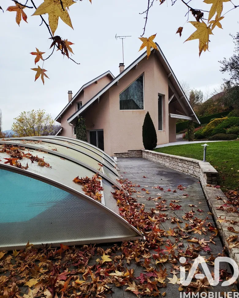 Maison 8 pièces 185 m² · à Belley · 185 m² · 535 000 €