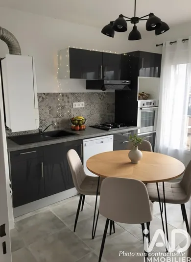 Apartment in Saint-Étienne (42100)