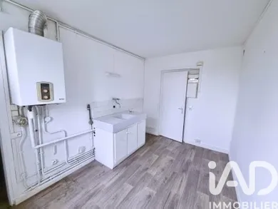 Apartment in Provins (77160)