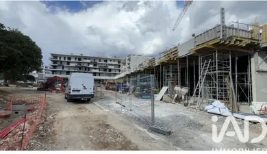 Appartement à Saint-Laurent-du-Var (06700)