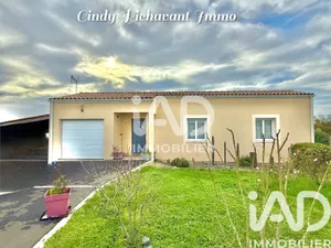 Maison à Pisany (17600)