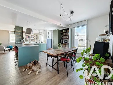 Apartment in Bordeaux (33100)