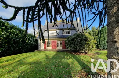 Maison à Saint-Hernin (29270)