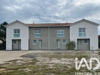 Maison à Saint-Jean-d'Illac (33127)