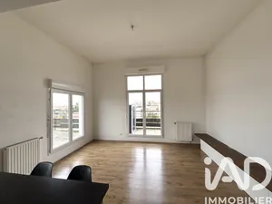 Apartment at Noisy-le-Sec (93130)