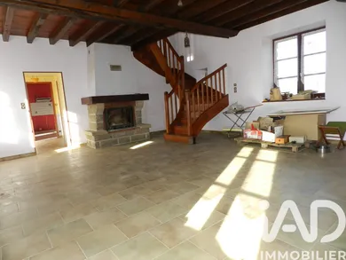 Longere in Lassay-les-Châteaux (53110)