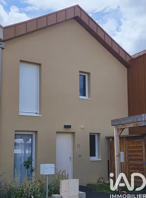 Townhouse in Montlouis-sur-Loire (37270)