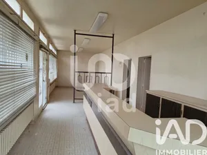 Apartment at Soissons (02200)