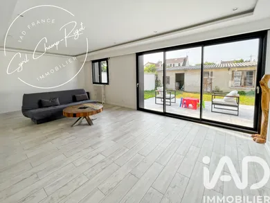 House at Tremblay-en-France (93290)