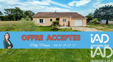 Traditional house at Lussac-les-Châteaux (86320)