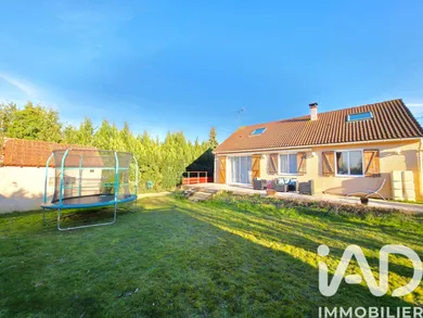 Maison à Auneau-Bleury-Saint-Symphorien (28700)