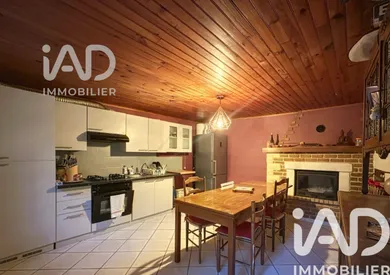 Townhouse in Saint-Gilles (30800)
