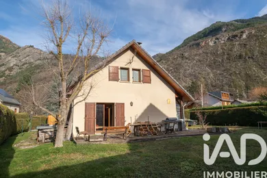 House at Le Bourg-d'Oisans (38520)