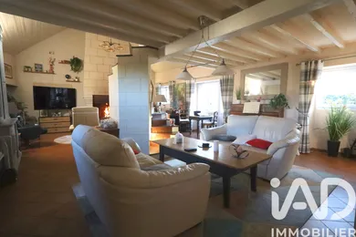 Longere in Mûrs-Erigné (49610)