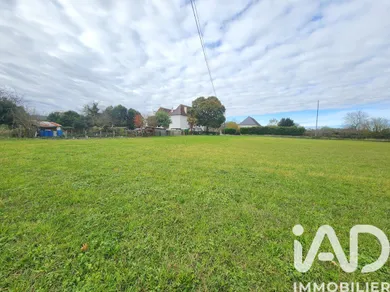 Land in Espès-Undurein (64130)