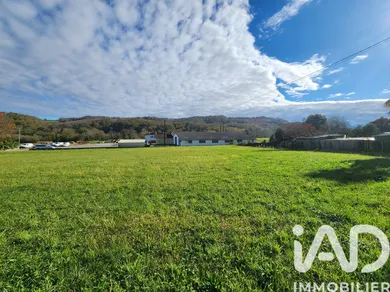 Land in Espès-Undurein (64130)